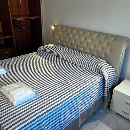 Apartment Carugio Flexyrent A.c. Wifi